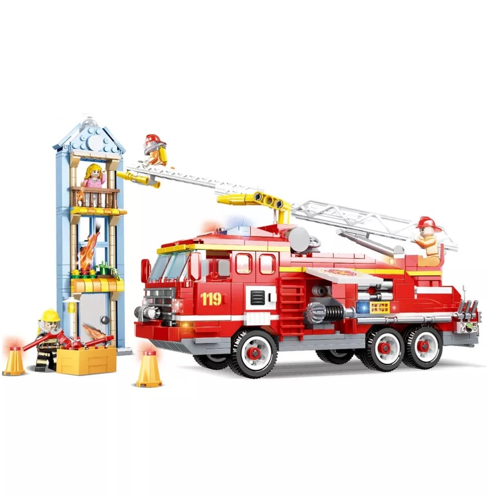 Zestaw klocków wóz strażacki 737 szt.